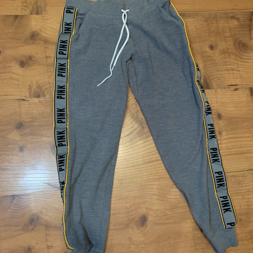 Victoria’s Secret joggers - Sz small